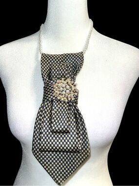 Gold and Black Checkered Statement necktie Necklace with Pearl Brooch